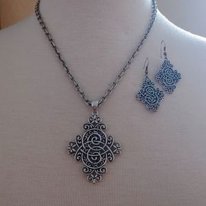 Contemporary Celtic Cross Necklace/Earrings Set of 2! Brighton Hallmark NEW!